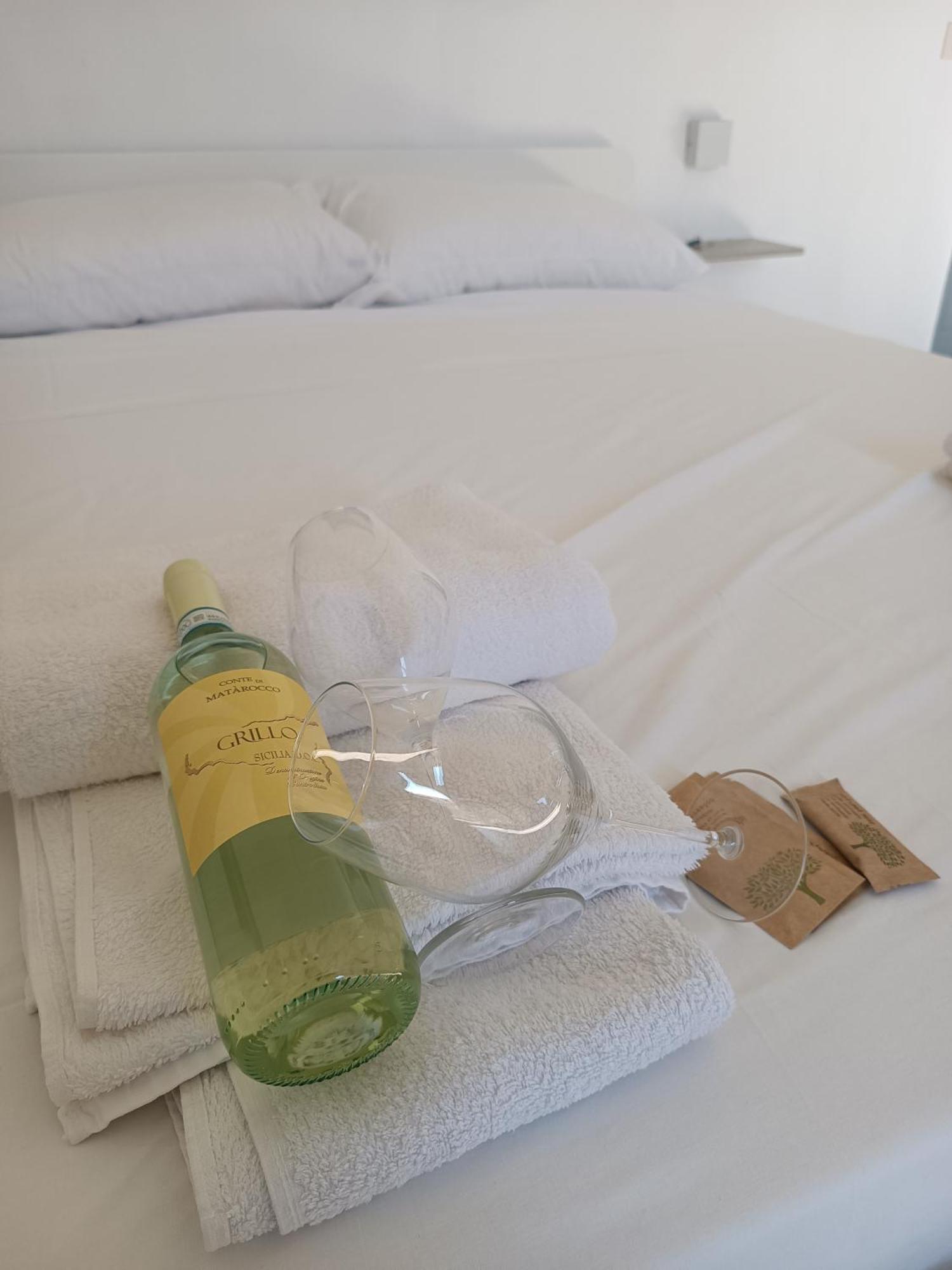 Bed and Breakfast I Balconi Di Porta Mazara Марсала Екстер'єр фото